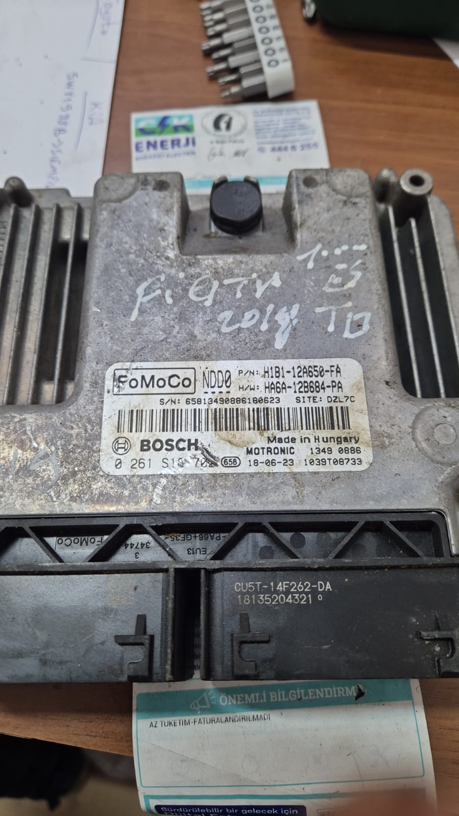 Ford Fiesta MOTOR BEYNİ 1.0 H1B1-12A650-FA 0261S18702 MED17.0.7 10SW016071